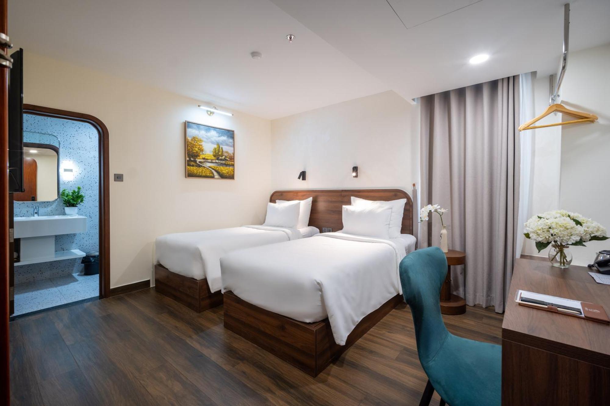Hato Saigon Boutique Hotel & Rooftop Ho Chi Minh-staden Exteriör bild
